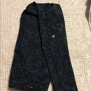 Lululemon Dark Patterned Leggings
